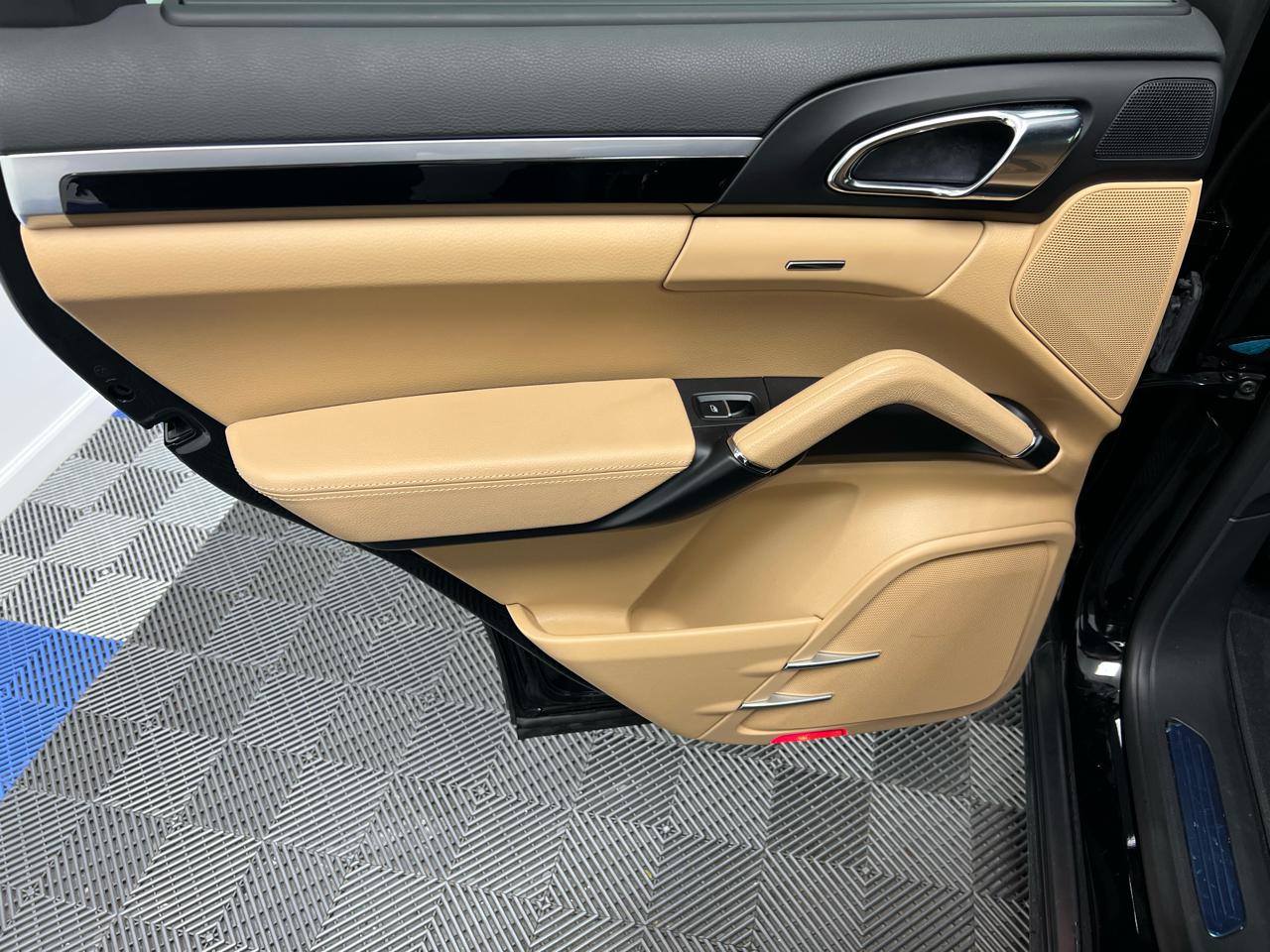 Porsche Cayenne AWD 4dr 2016