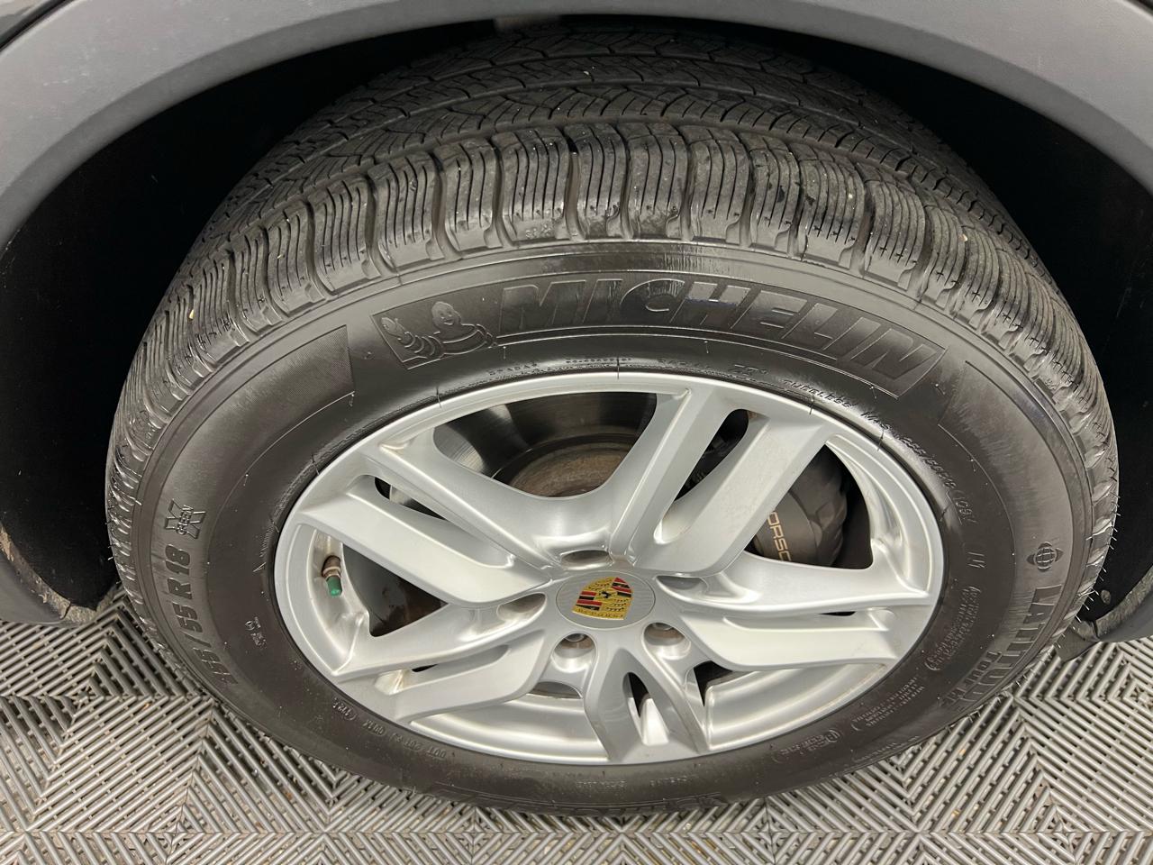 Porsche Cayenne AWD 4dr 2016