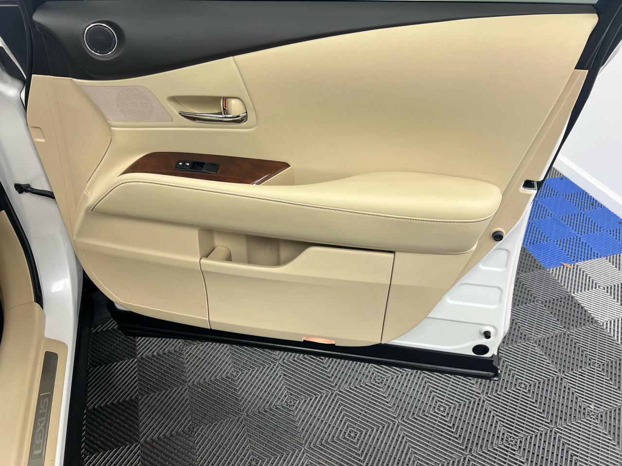 Lexus RX 350 FWD 4dr 2015