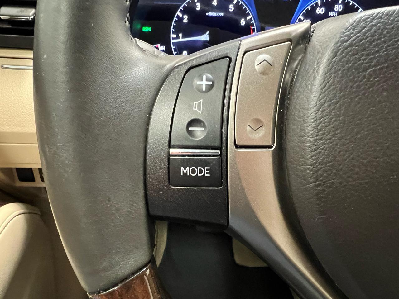 Lexus RX 350 FWD 4dr 2015