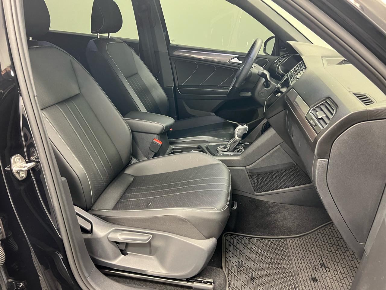 Volkswagen Tiguan 2.0T SE R-Line Black FWD 2023