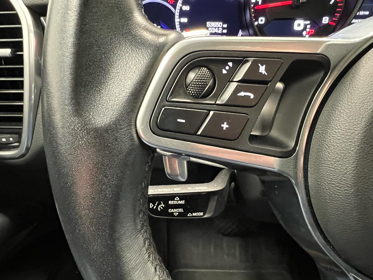 Porsche Cayenne AWD 2021