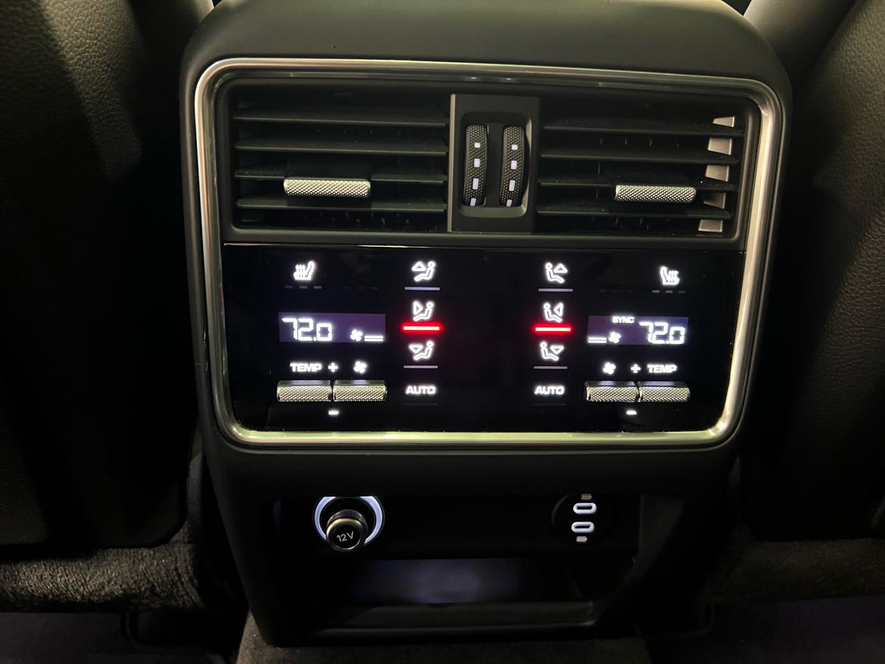 Porsche Cayenne AWD 2021