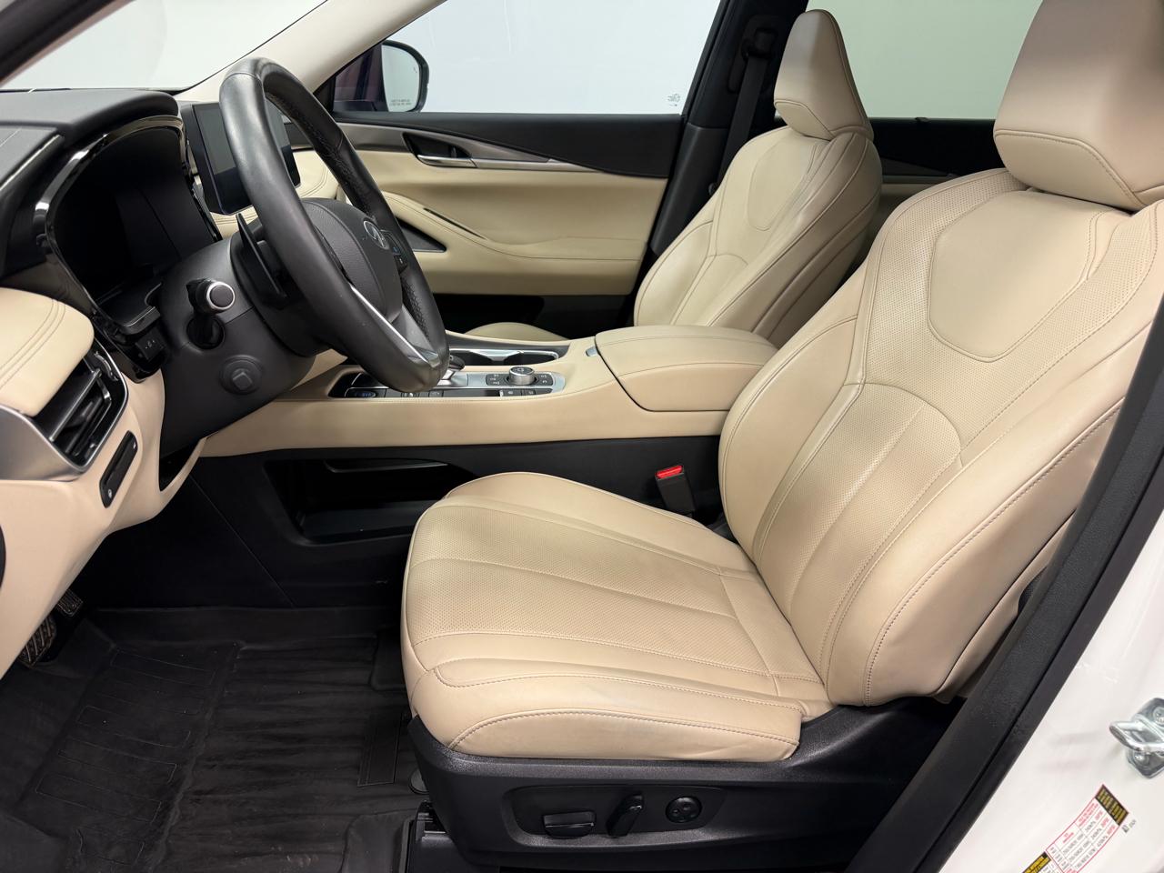 Infiniti QX60 LUXE FWD 2023