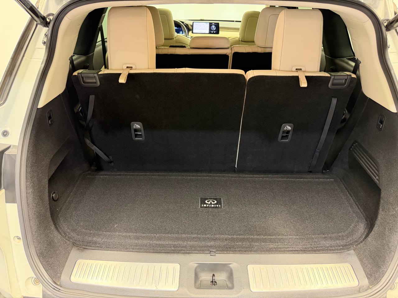 Infiniti QX60 LUXE FWD 2023