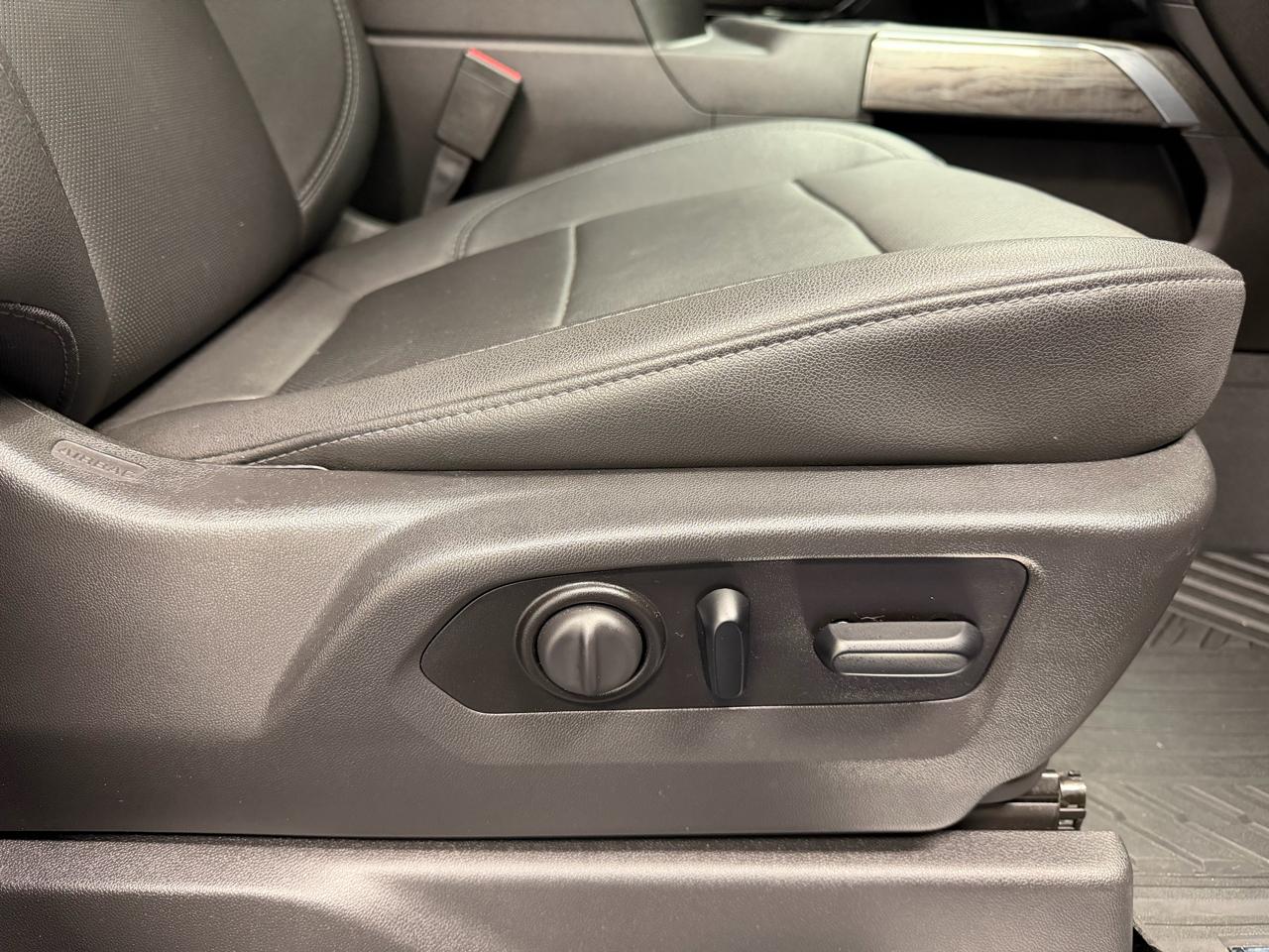 Chevrolet Silverado 1500 4WD Crew Cab 147" LTZ 2021