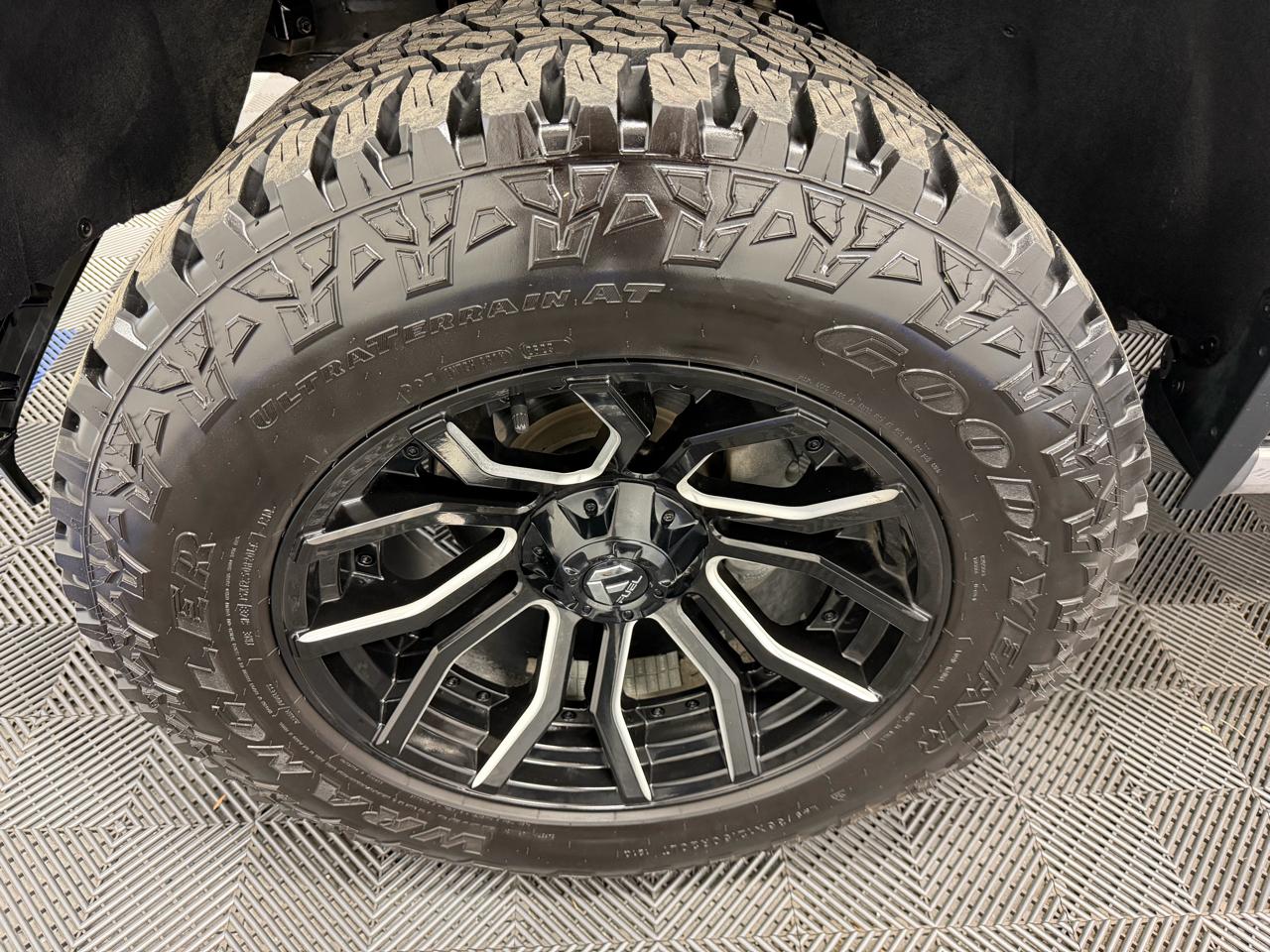 Chevrolet Silverado 1500 4WD Crew Cab 147" LTZ 2021