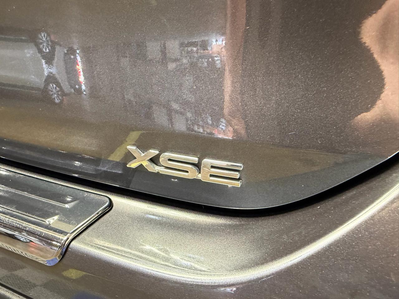 Toyota Highlander XSE 4D SUV FWD 2023