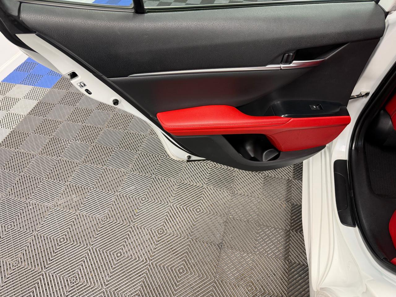 Toyota Camry XSE Auto (Natl) 2019