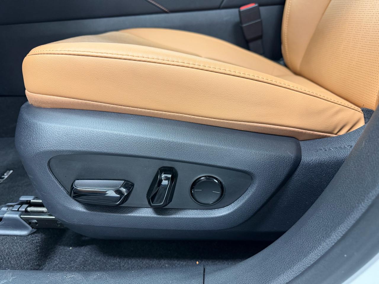 Lexus RX RX 350 Premium Plus FWD 2025