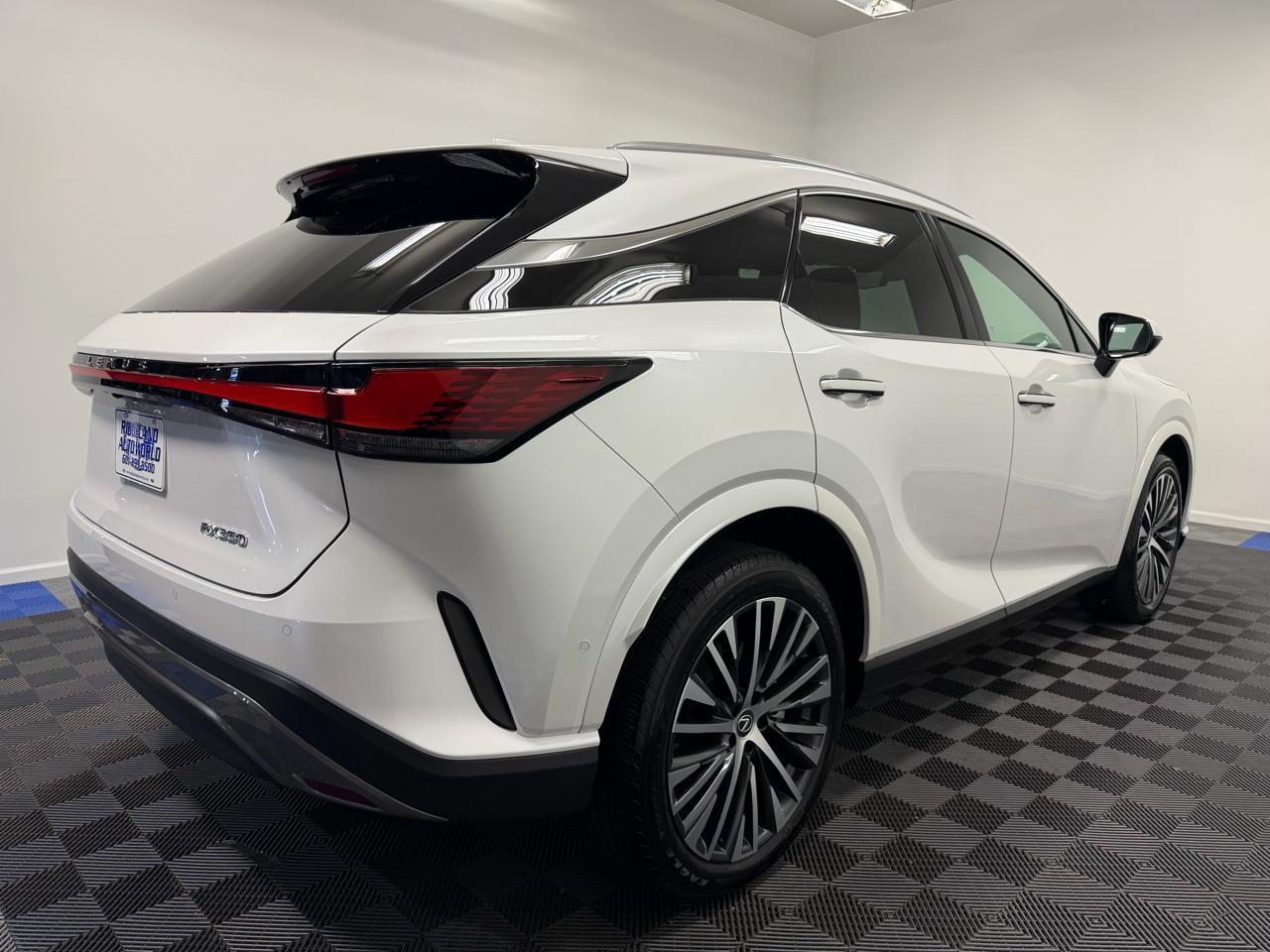 Lexus RX RX 350 Premium Plus FWD 2025