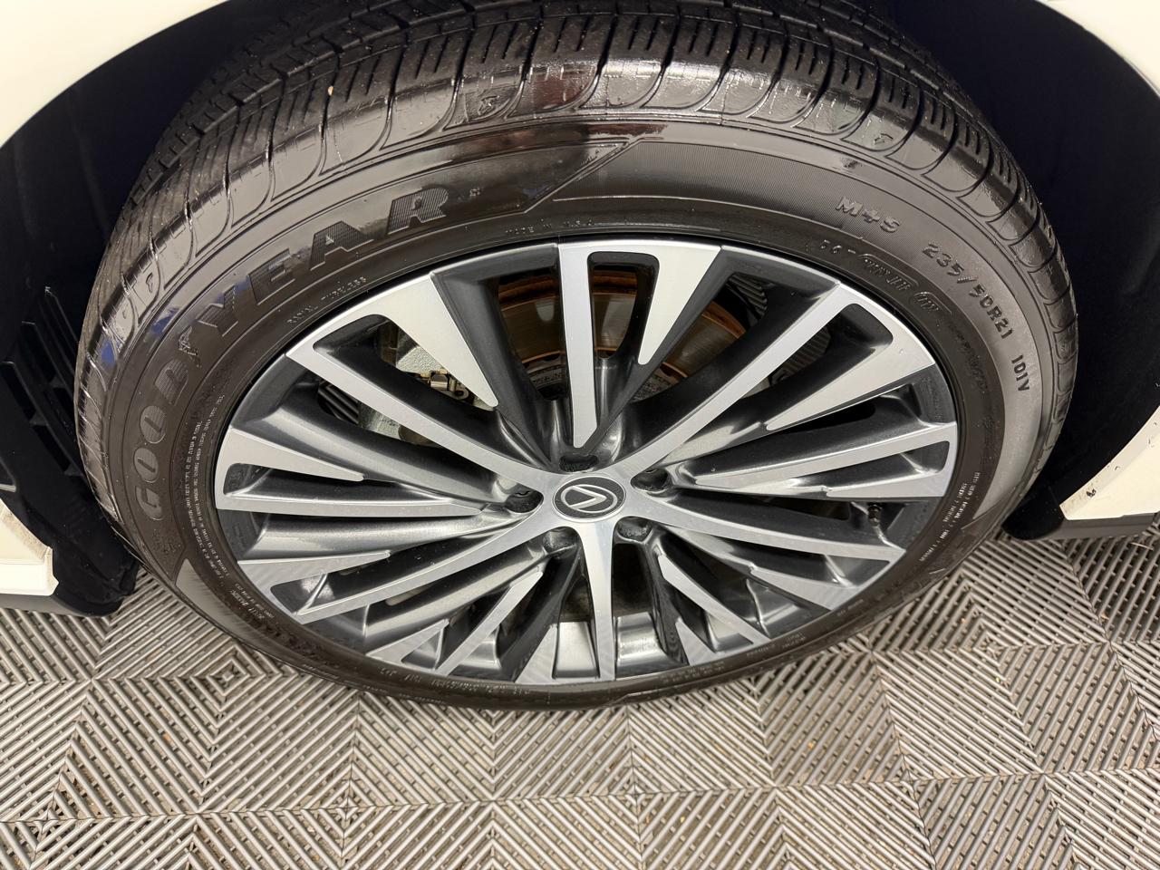 Lexus RX RX 350 Premium Plus FWD 2025