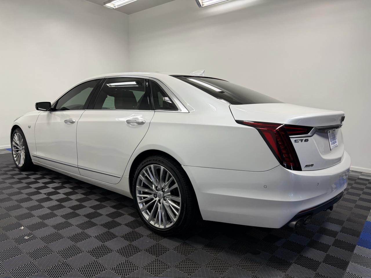 Cadillac CT6 4dr Sdn 3.6L Premium Luxury AWD 2019
