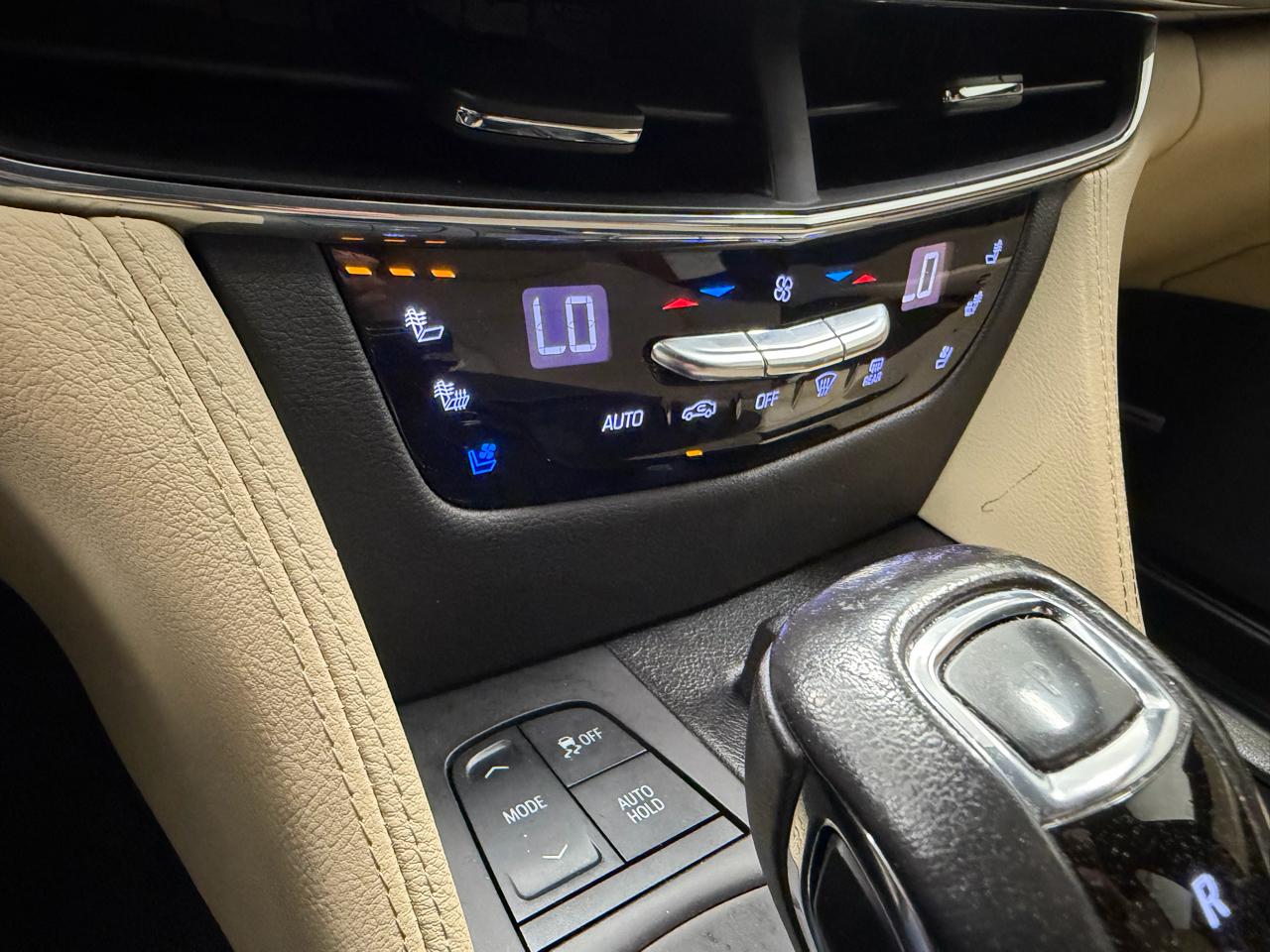 Cadillac CT6 4dr Sdn 3.6L Premium Luxury AWD 2019