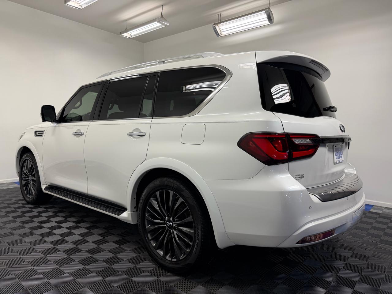 Infiniti QX80 PREMIUM SELECT RWD 2021