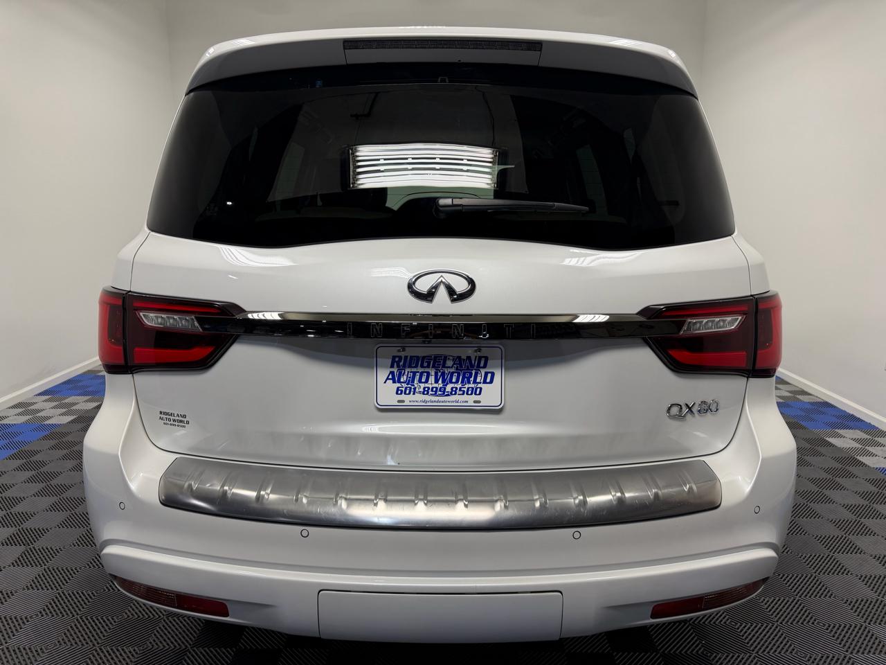 Infiniti QX80 PREMIUM SELECT RWD 2021