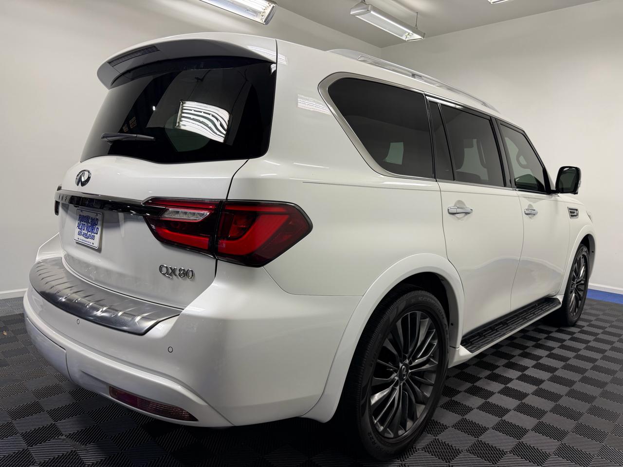 Infiniti QX80 PREMIUM SELECT RWD 2021