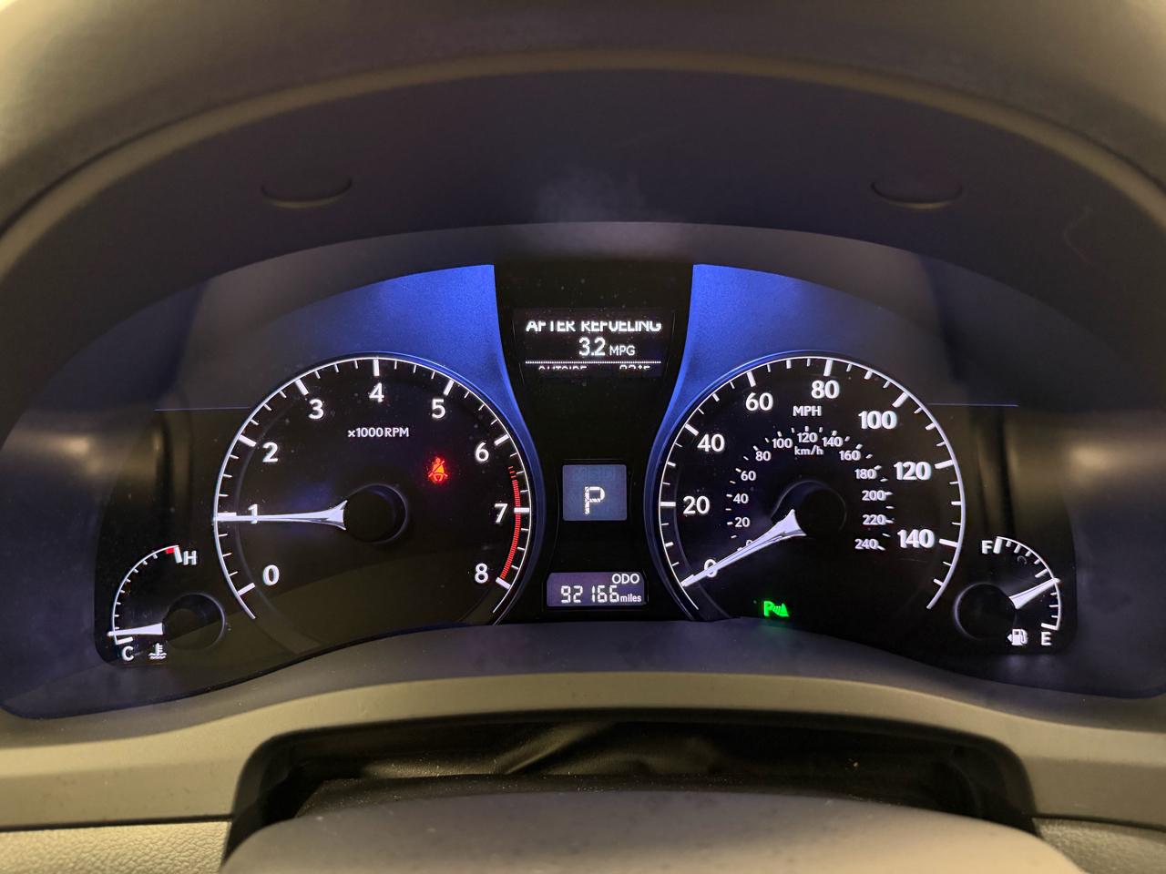 Lexus RX 350 4D SUV FWD 2013