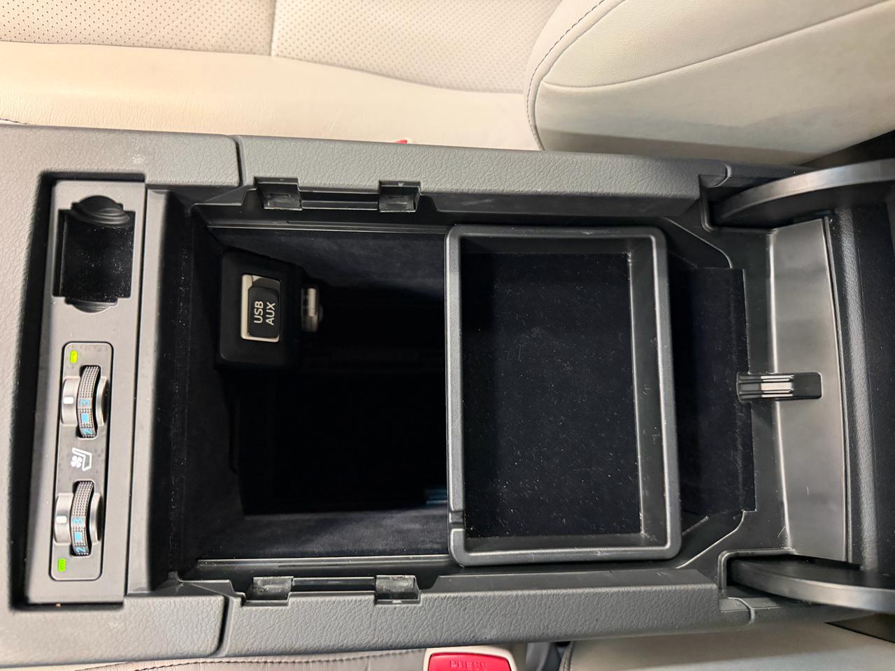 Lexus RX 350 4D SUV FWD 2013