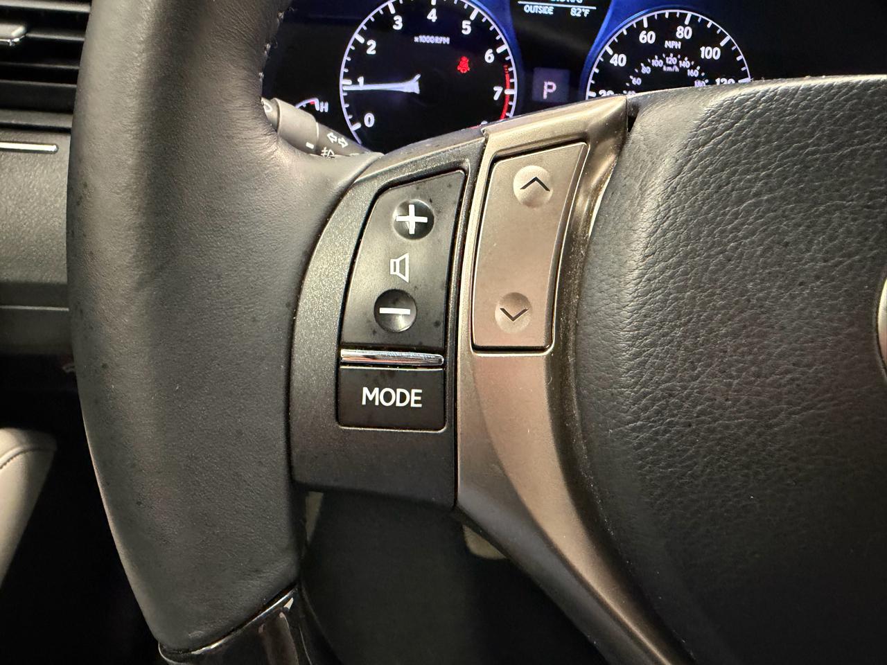 Lexus RX 350 4D SUV FWD 2013