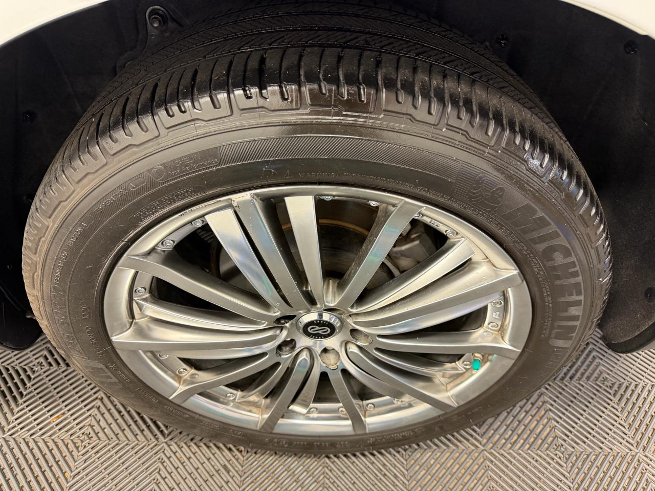 Lexus RX 350 4D SUV FWD 2013