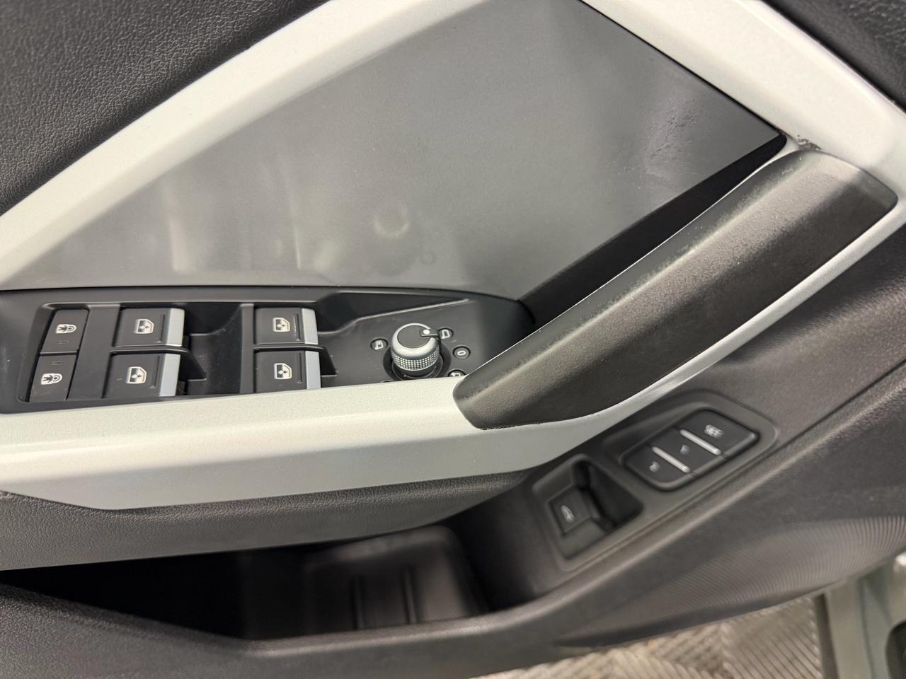 Audi Q3 S line Premium 45 TFSI quattro 2022