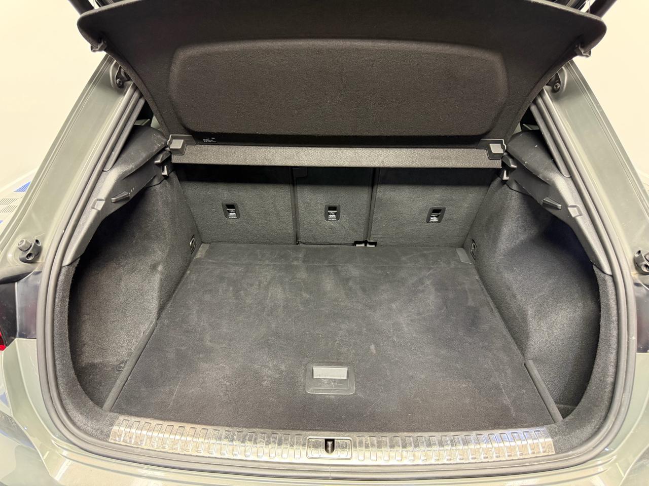 Audi Q3 S line Premium 45 TFSI quattro 2022