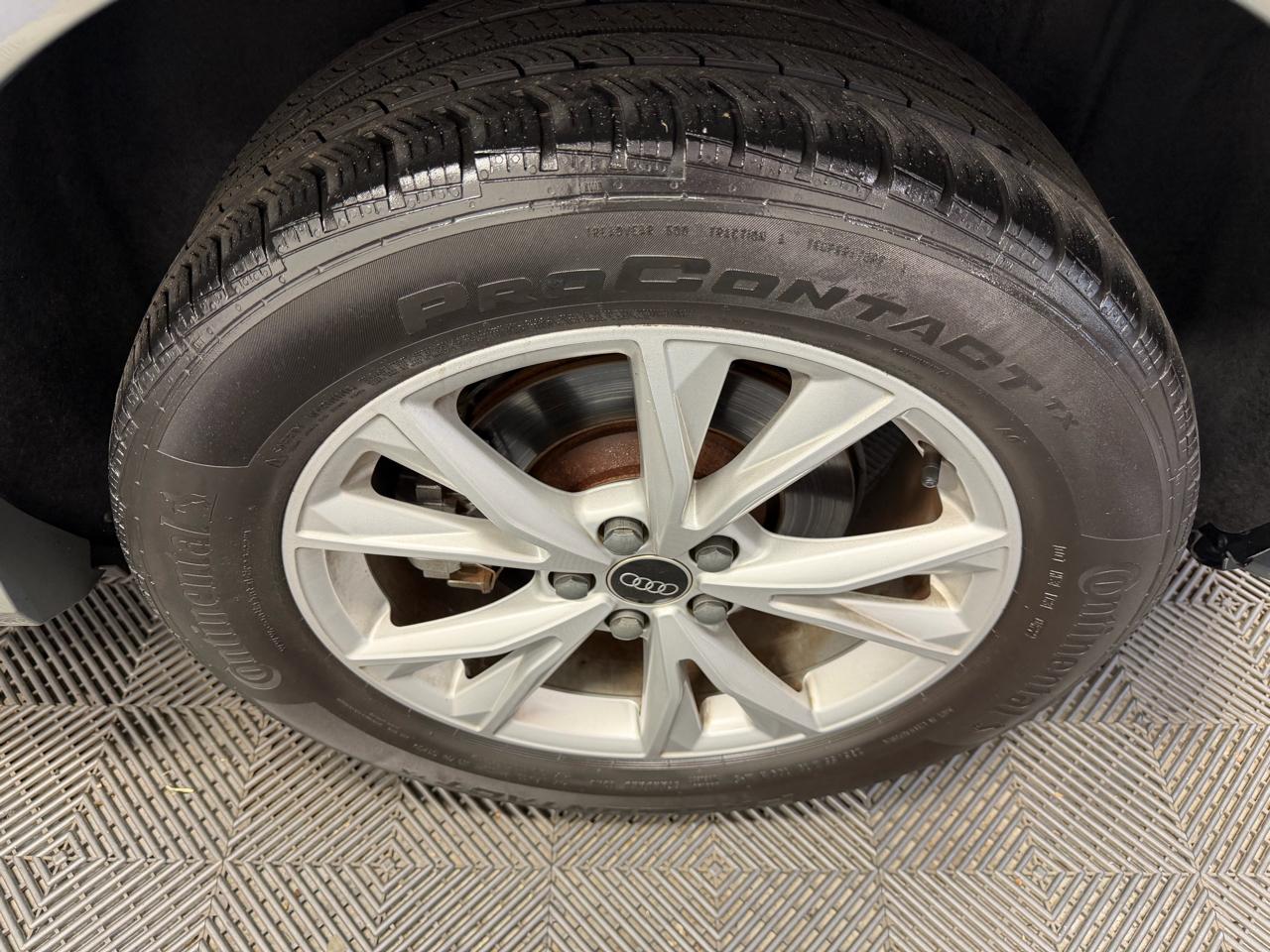 Audi Q3 S line Premium 45 TFSI quattro 2022