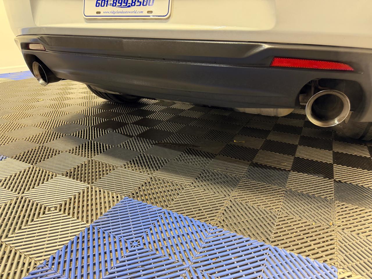 Chevrolet Camaro 2dr Coupe RS 2017