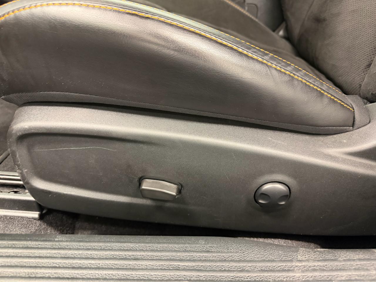 Dodge Challenger R/T Scat Pack Widebody RWD 2022