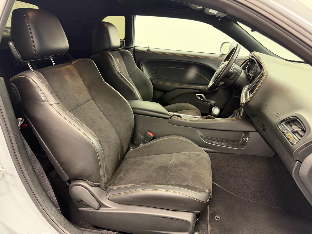 Dodge Challenger R/T Scat Pack Widebody RWD 2022