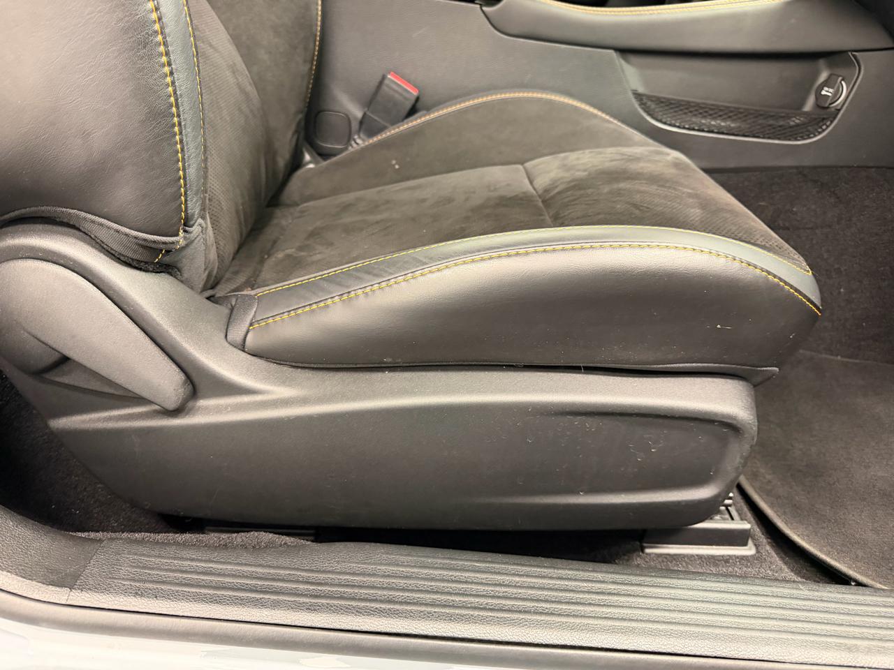 Dodge Challenger R/T Scat Pack Widebody RWD 2022