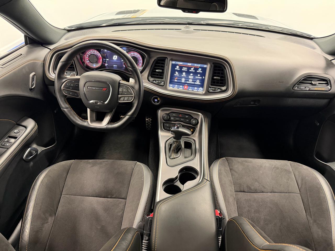 Dodge Challenger R/T Scat Pack Widebody RWD 2022