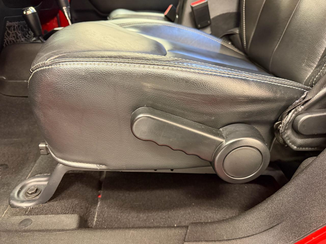 Jeep Wrangler Unlimited 4WD 4dr Sahara 2015