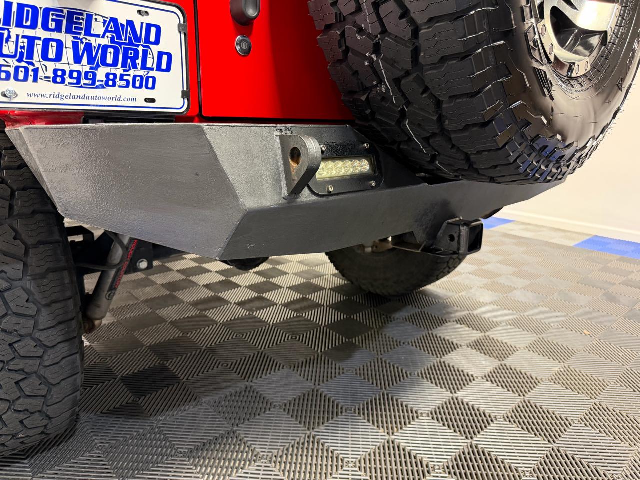 Jeep Wrangler Unlimited 4WD 4dr Sahara 2015