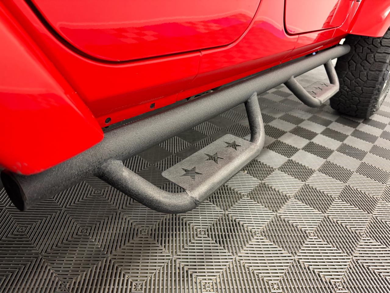 Jeep Wrangler Unlimited 4WD 4dr Sahara 2015