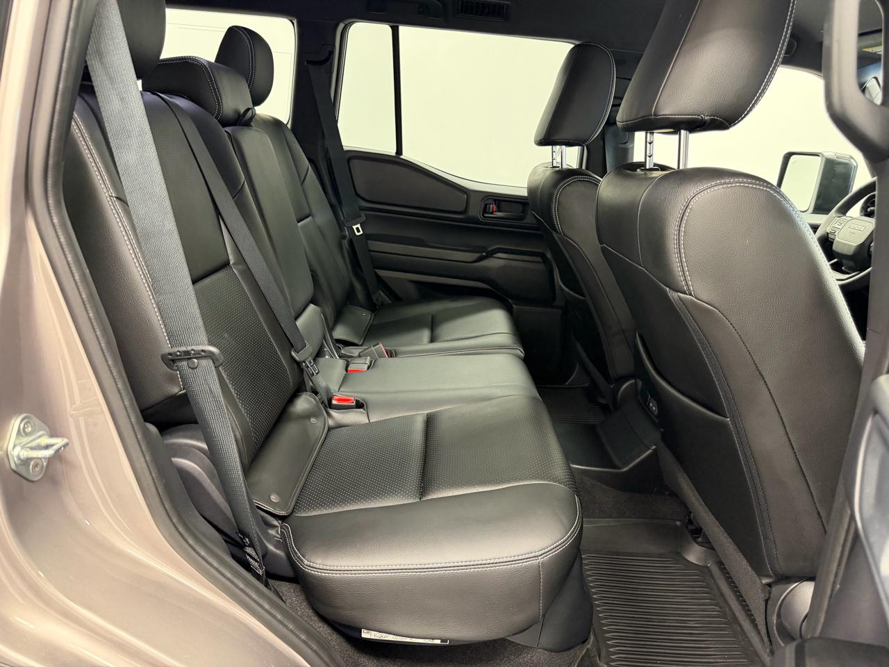 Toyota Land Cruiser 1958 4WD (Natl) 2024