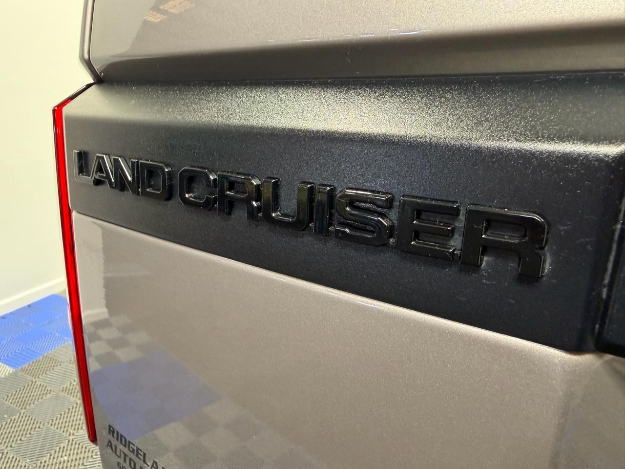 Toyota Land Cruiser 1958 4WD (Natl) 2024