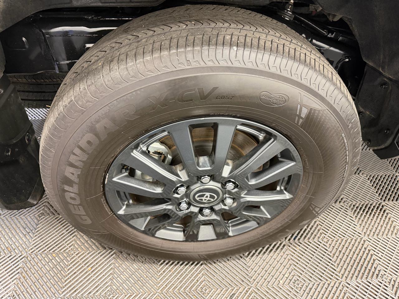 Toyota Land Cruiser 1958 4WD (Natl) 2024