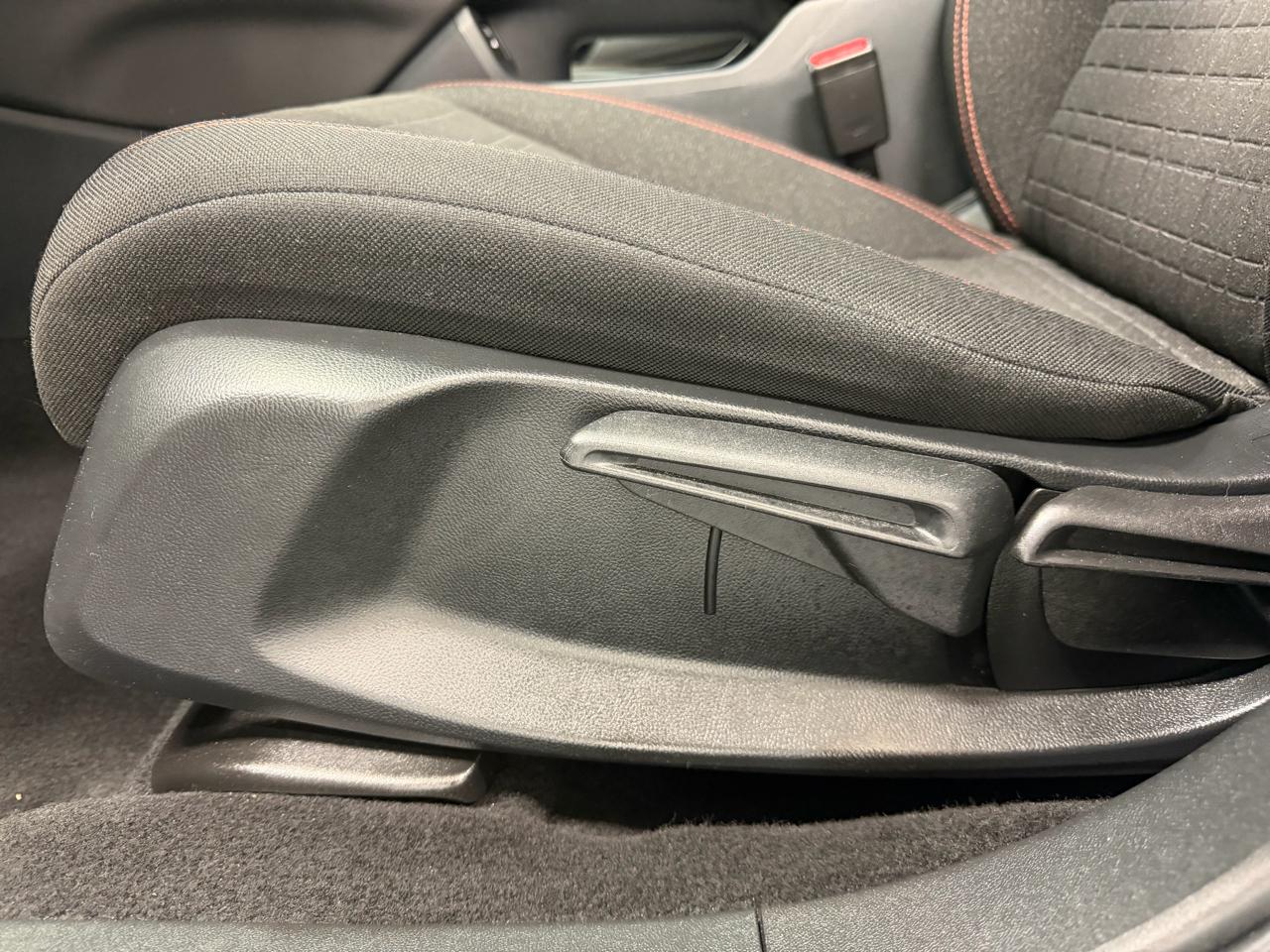 Honda HR-V Sport 2WD CVT 2025