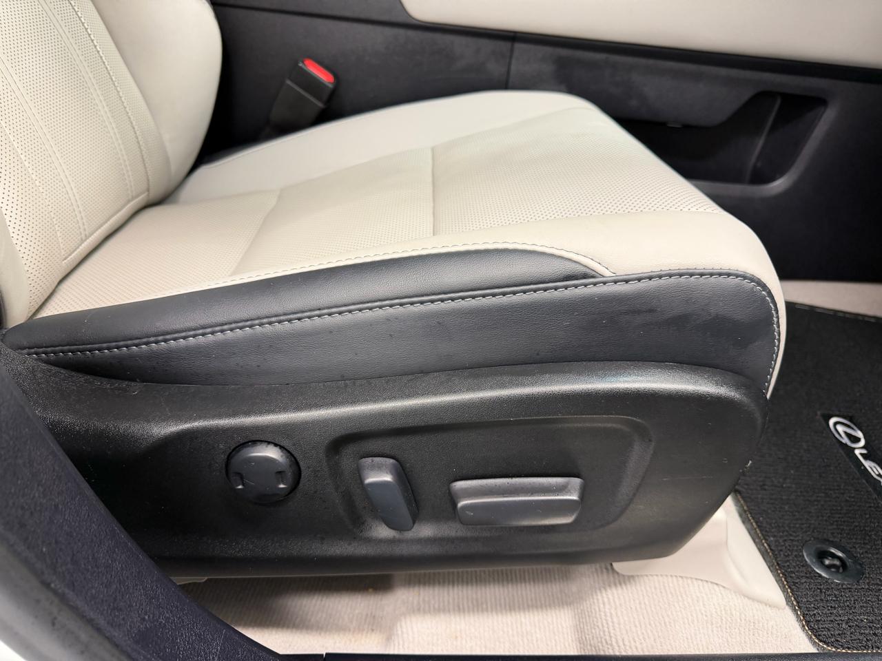 Lexus RX RX 350 Premium FWD 2017