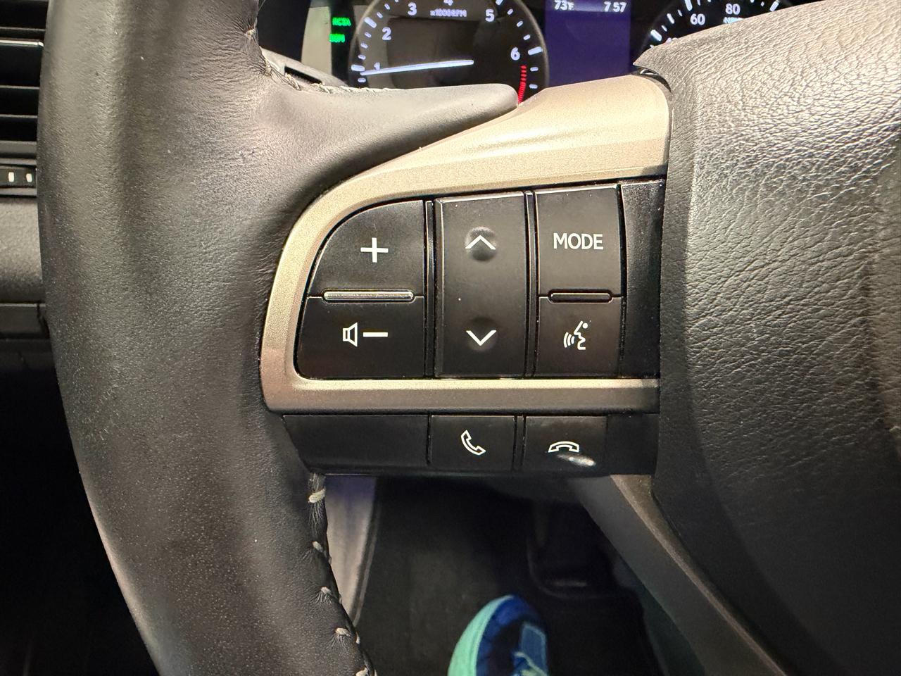 Lexus RX RX 350 Premium FWD 2017