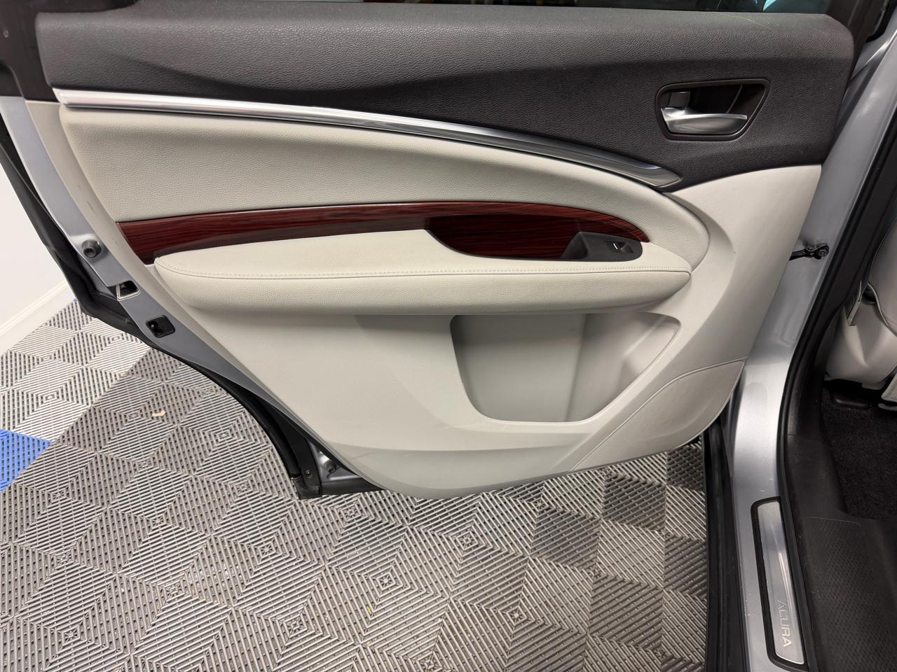 Acura MDX SH-AWD 4dr w/Tech/AcuraWatch Plus 2016