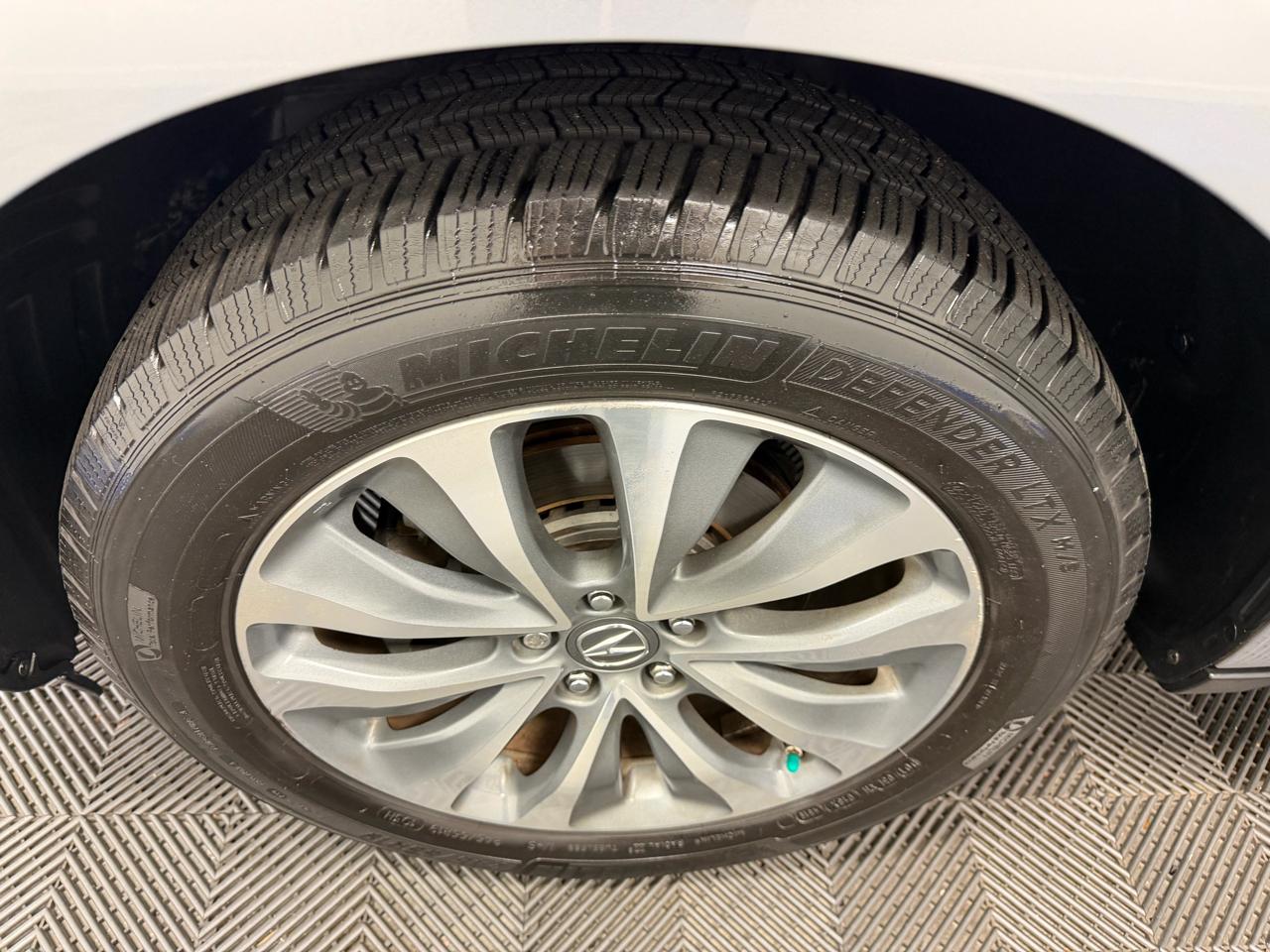 Acura MDX SH-AWD 4dr w/Tech/AcuraWatch Plus 2016