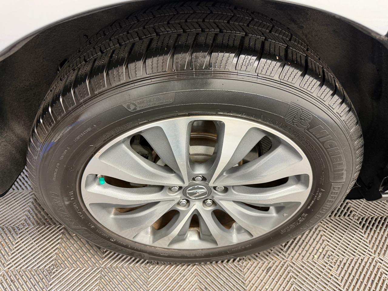 Acura MDX SH-AWD 4dr w/Tech/AcuraWatch Plus 2016