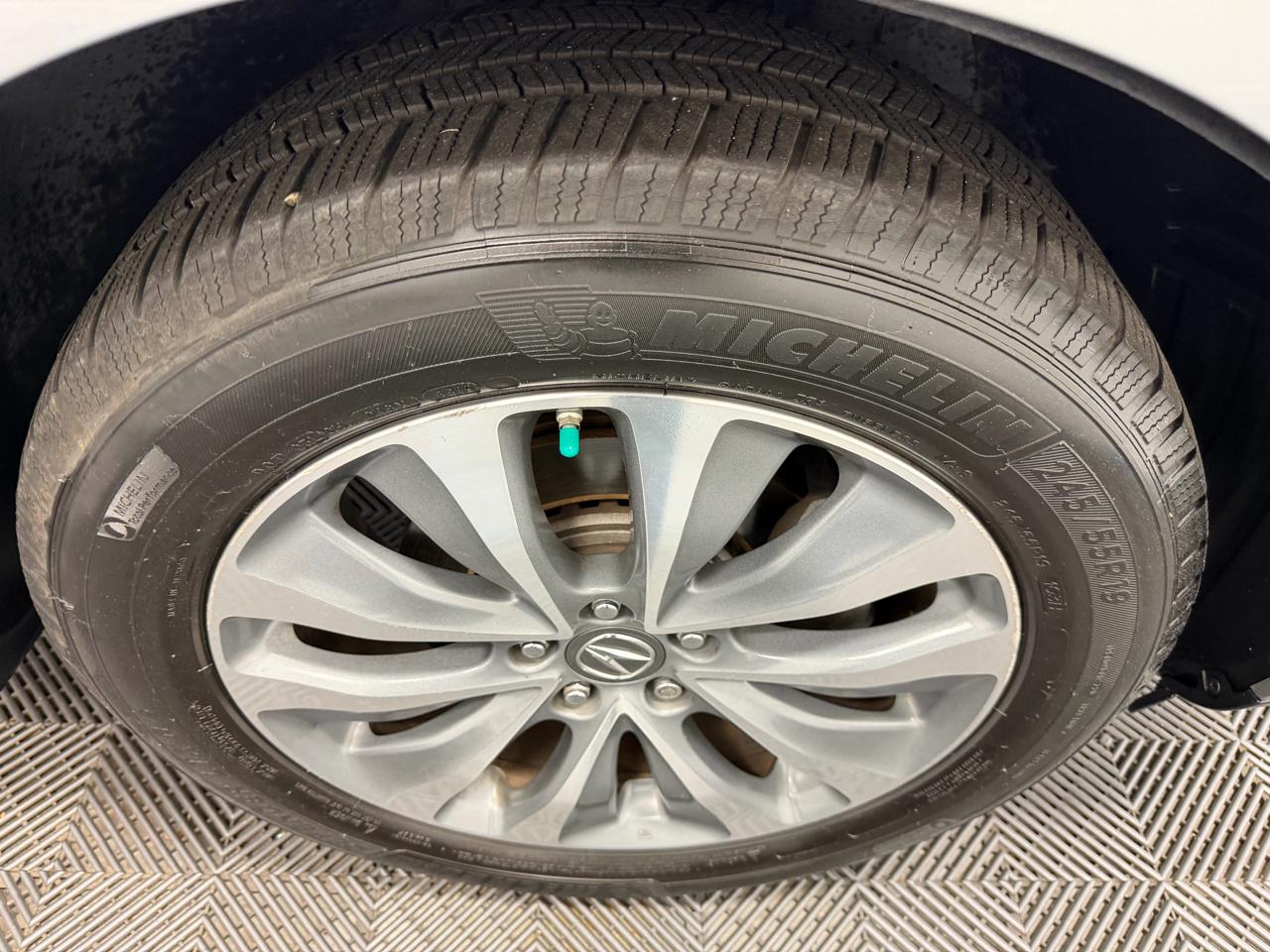 Acura MDX SH-AWD 4dr w/Tech/AcuraWatch Plus 2016