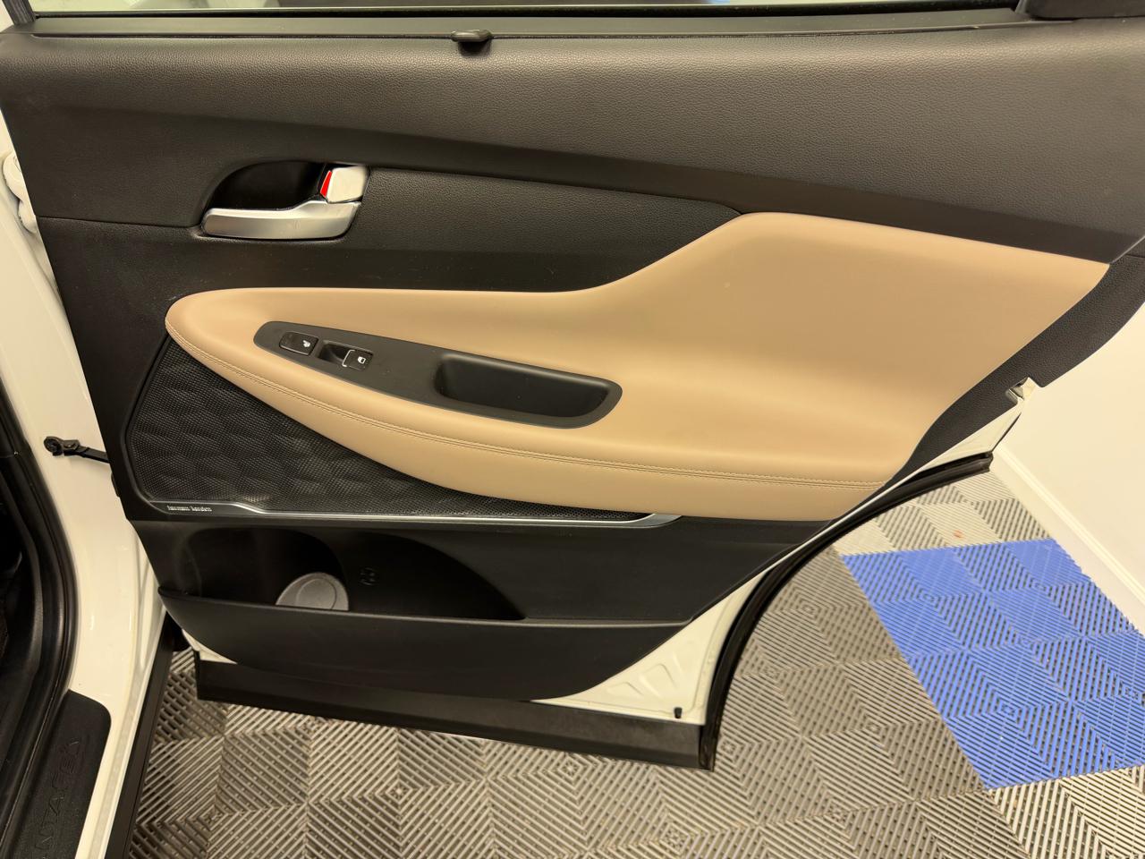 Hyundai Santa Fe Limited AWD 2023