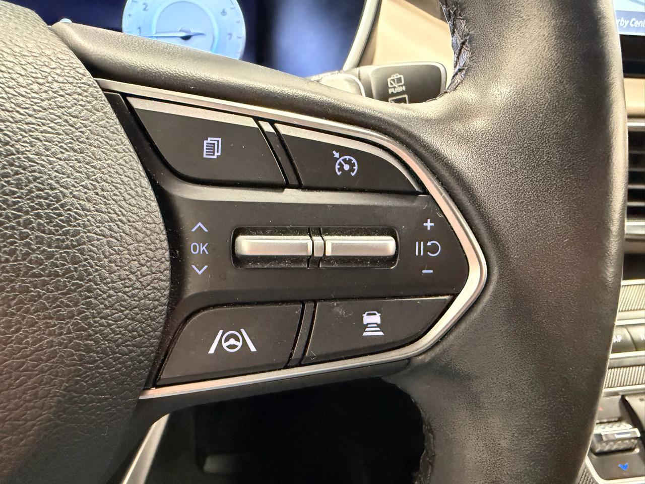 Hyundai Santa Fe Limited AWD 2023