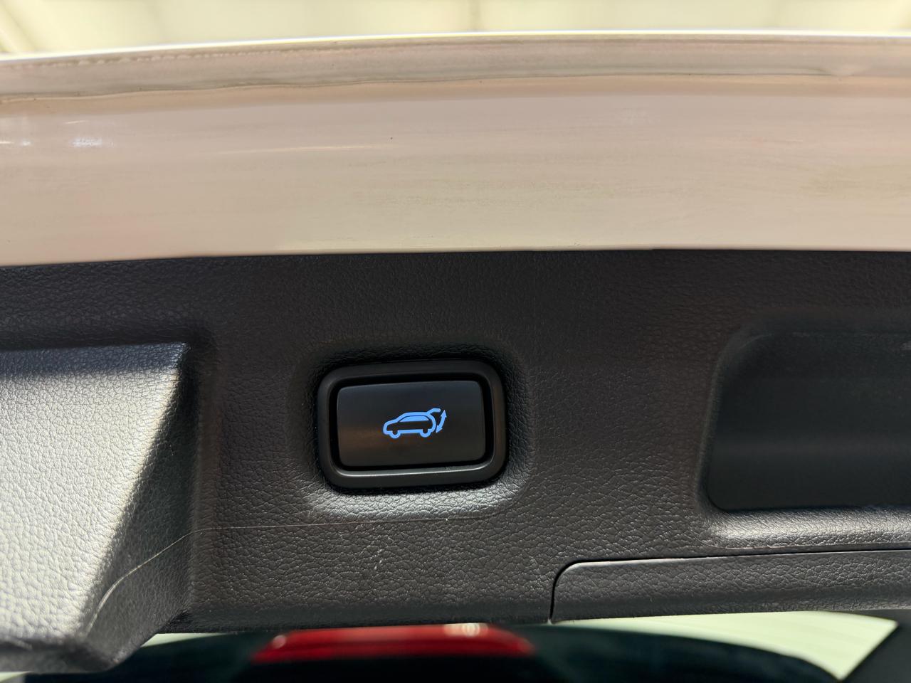 Hyundai Santa Fe Limited AWD 2023