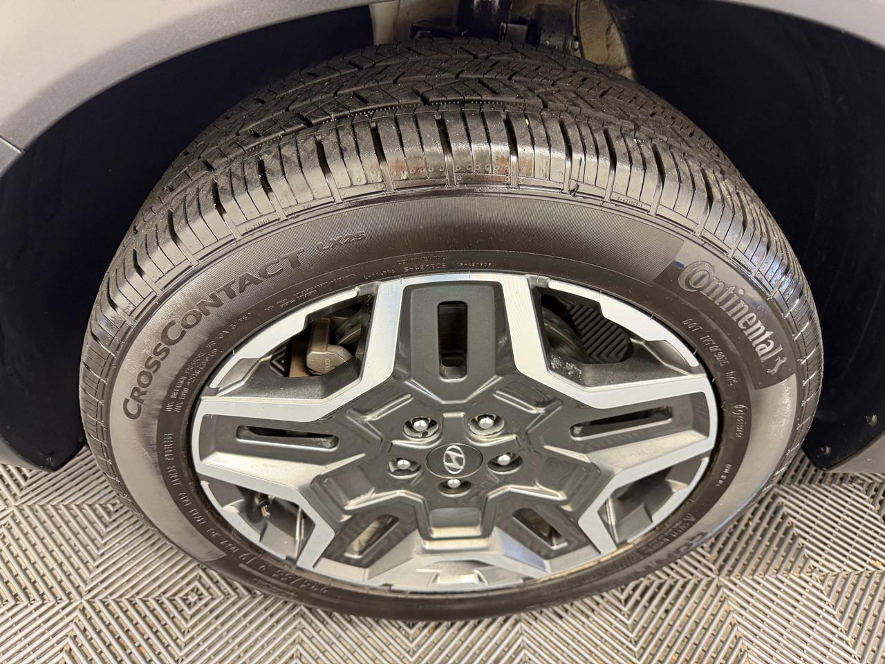 Hyundai Santa Fe Limited AWD 2023